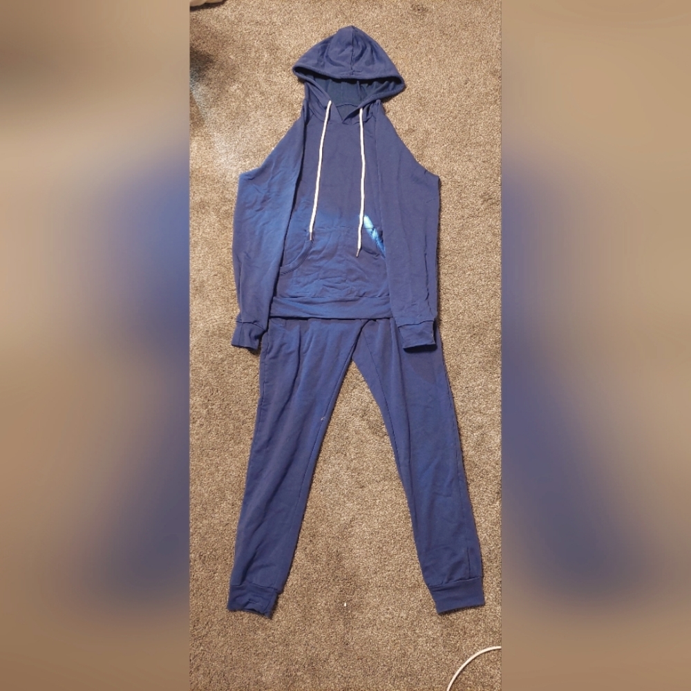 Women's track suit